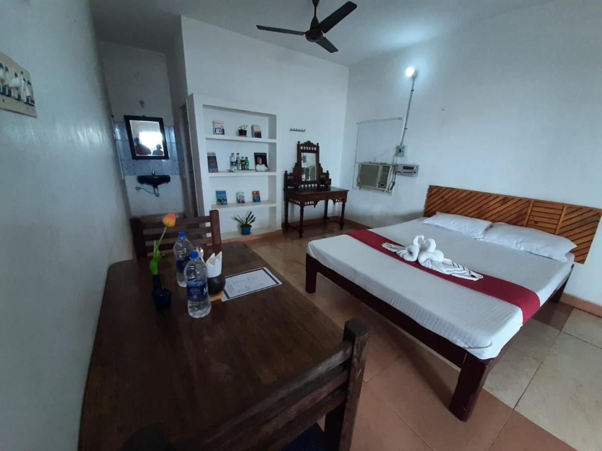 Flipflops Beach Shack Mahabalipuram Exterior photo