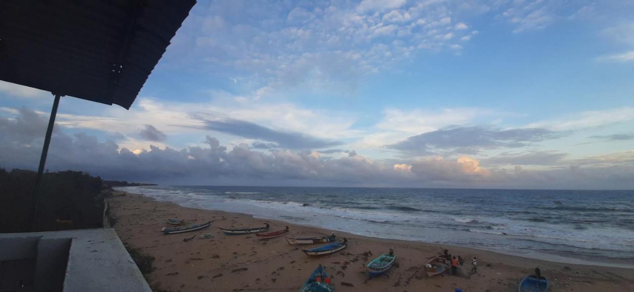 Flipflops Beach Shack Mahabalipuram Exterior photo